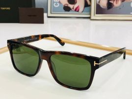 Picture of Tom Ford Sunglasses _SKUfw50791128fw